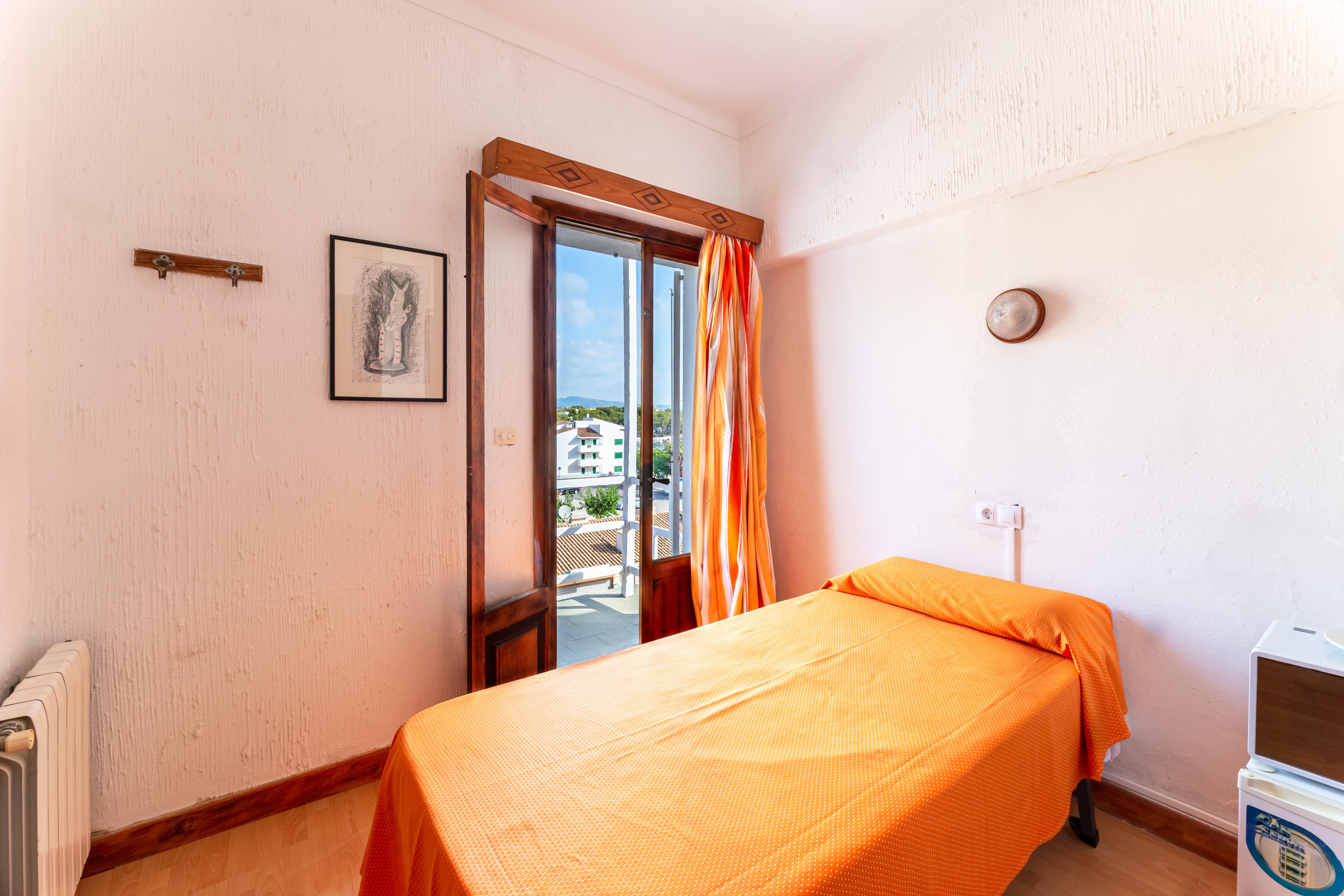 Hostal Residencia San Francisco Portocolom  Extérieur photo